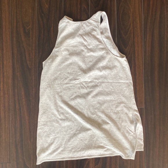 Wilfred Free tank - Picture 3 of 5